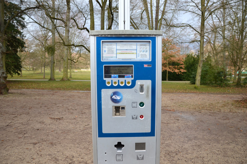 Besitzer von E-Autos sollen keine Parkgebühren mehr zahlen müssen. (Bild: Petra Ihm-Fahle)