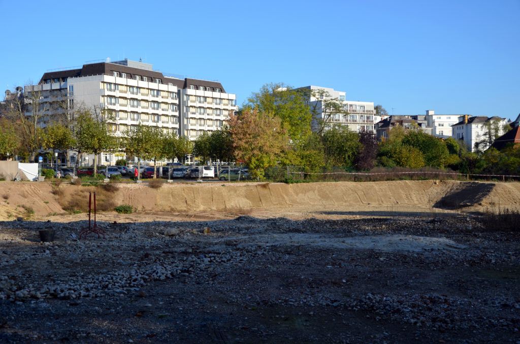 Neben der Therme soll laut dem B-Plan Sprudelhof in dichter Nachbarschaft auch ein Hotel stehen. (Bild: Petra Ihm-Fahle)